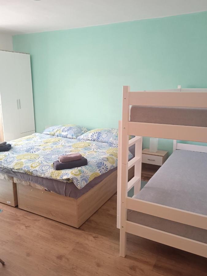 Apartman Laumar 3 Bzenec Exterior photo
